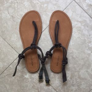 NINE WEST LEATHER SANDALS